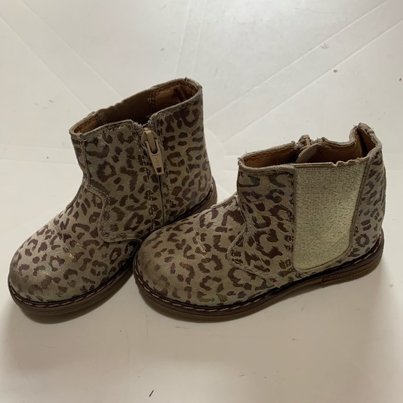 Tucker + Tate Other - Tucker and Tate girls Leopard print booties